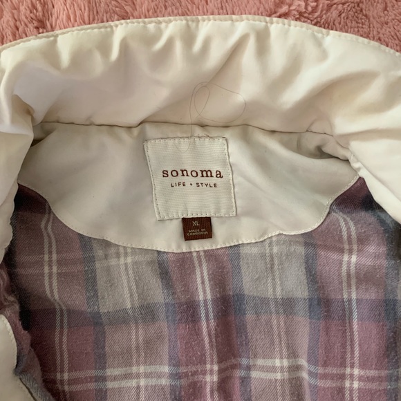 Vest - Picture 4 of 4